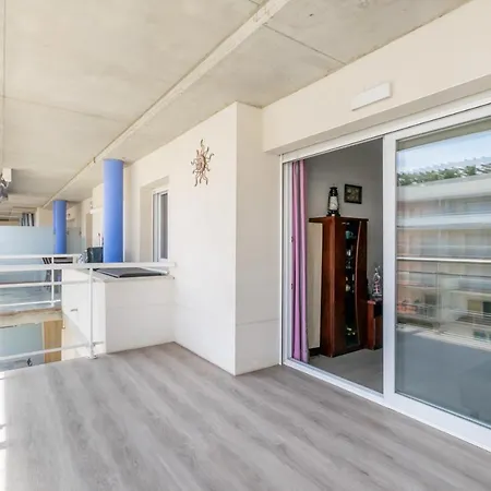 Apartamento Con Terraza Y Vista Piscina *