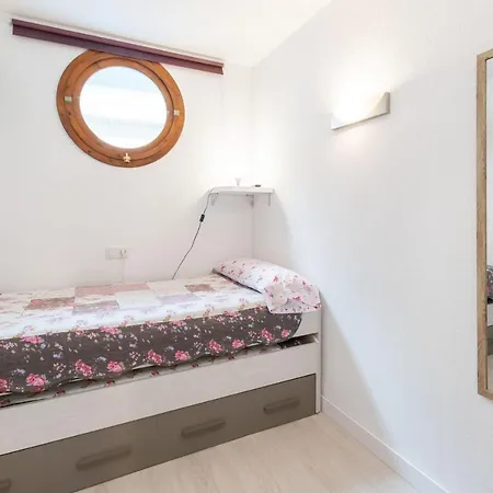 Apartamento Con Terraza Y Vista Piscina Appartement *